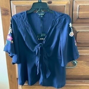 NWT J.NNA Women’s Navy Blue Blouse With Embroidered Sleeves, Size Medium!